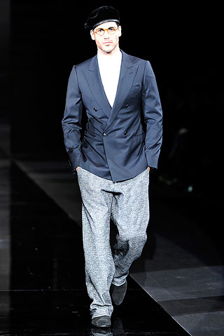 Giorgio Armani / - 2010-2011